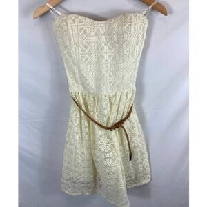 Papaya Lace Strapless Belted Dress Size Medium